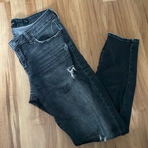 Lucky Brand Lolita Distressed Skinny Jeans size 8/29